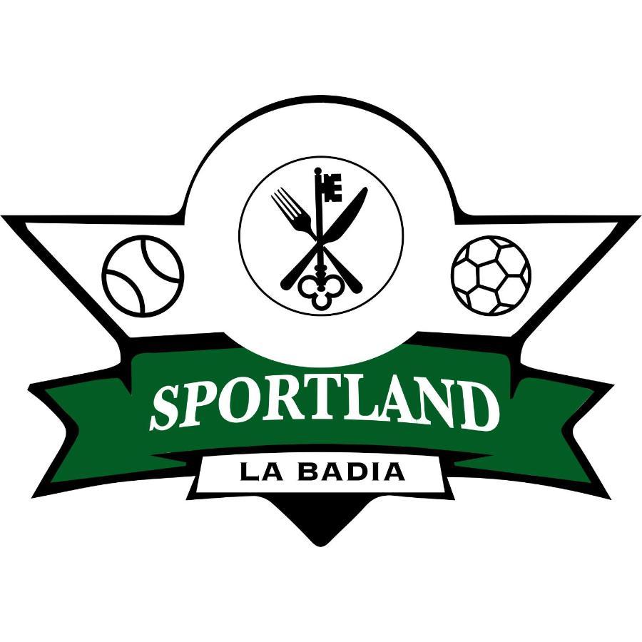 فندق Sportland كولّي فال ديلسا المظهر الخارجي الصورة